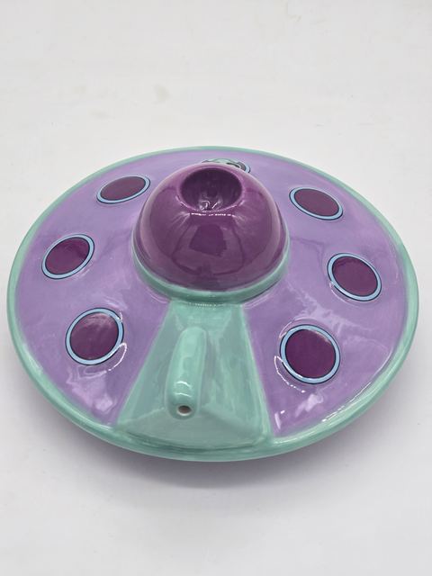 Alien SpaceShip Ceramic Pipe
