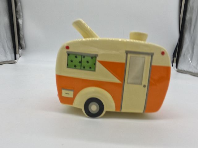 Ceramic Camper Pipe