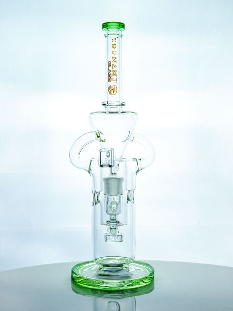 Tsunami Concentrate Rig Shower Head Swiss Recycler (13”)